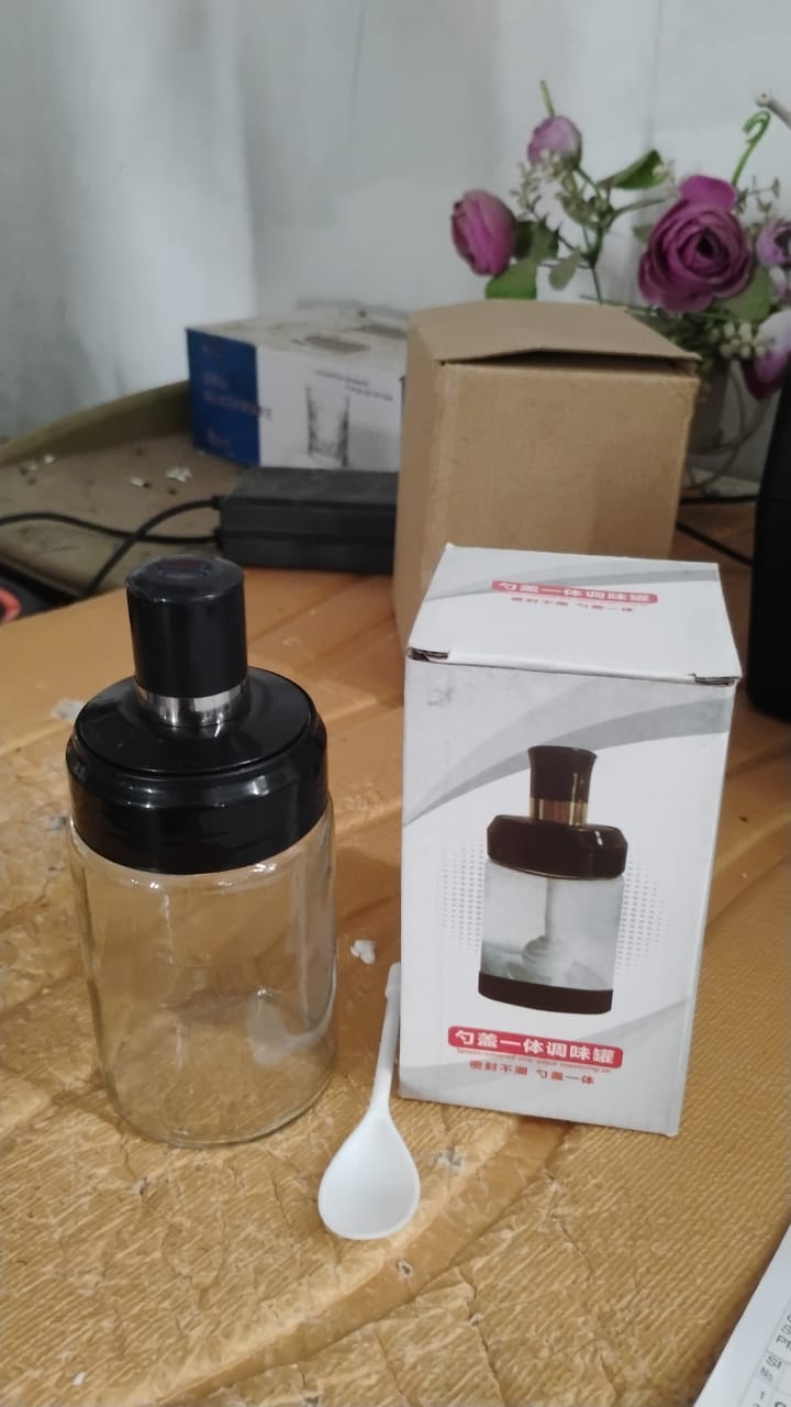 Transparent Glass Storage Jar with Built-in Spoon Approx 250ml Transparent Glass Storage Jar with Built-in Spoon Approx 250ml